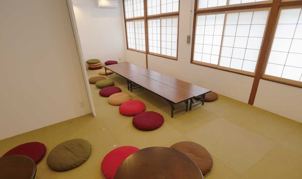 Event space in Omimaiko