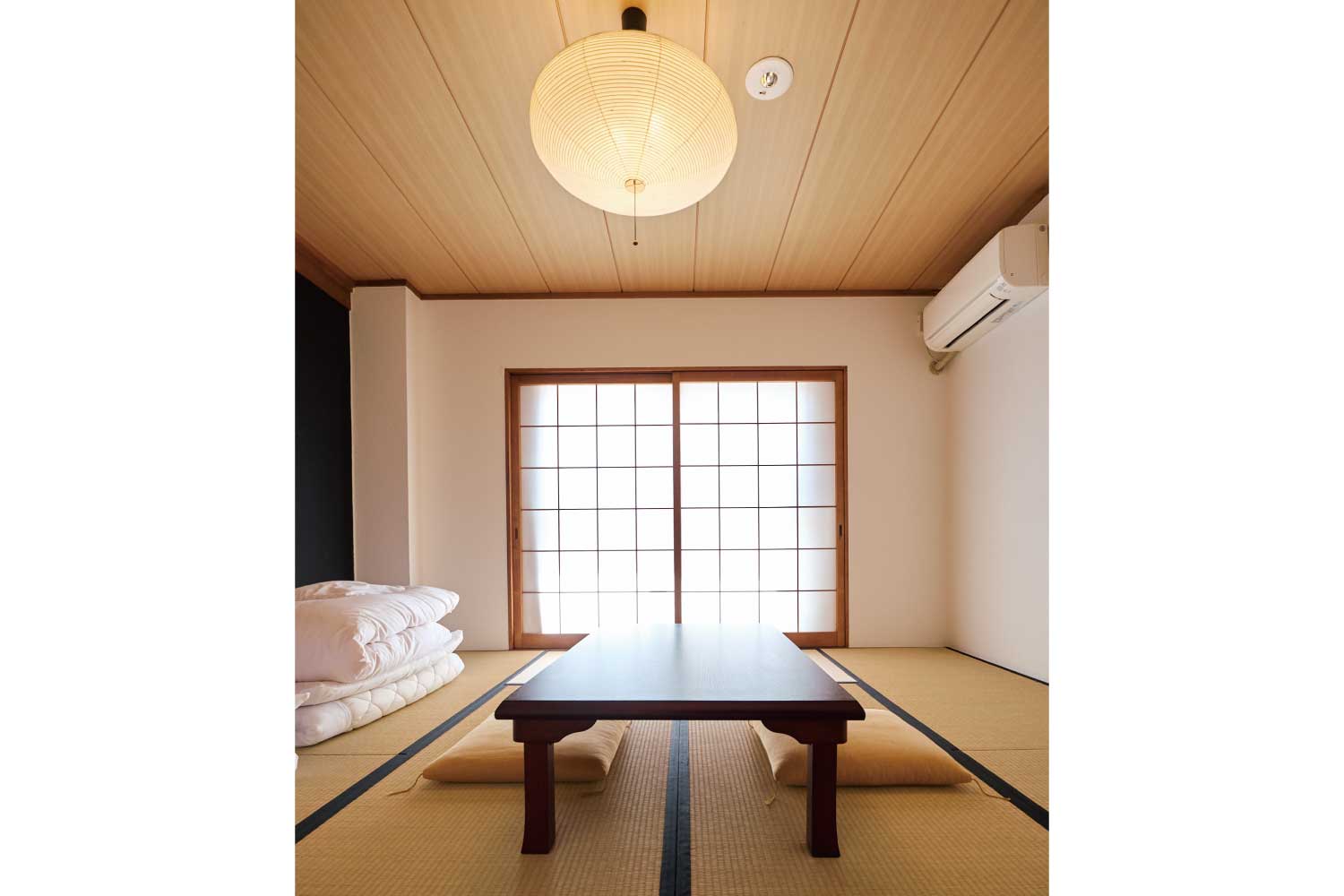 JPN Style Single Room with Shared Bathroom