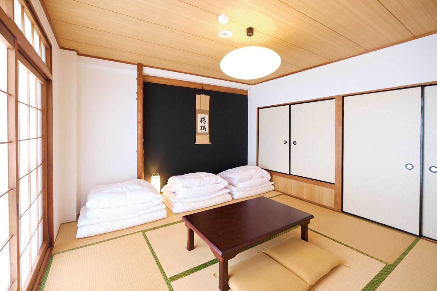 JPN Style Triple Room with Shared Bathroom